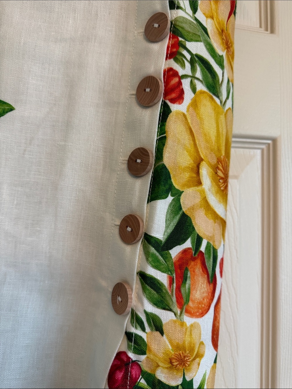 FARM Rio White Midi Skirt with Yellow & Green Tropical Floral Print - Picture 2 of 3